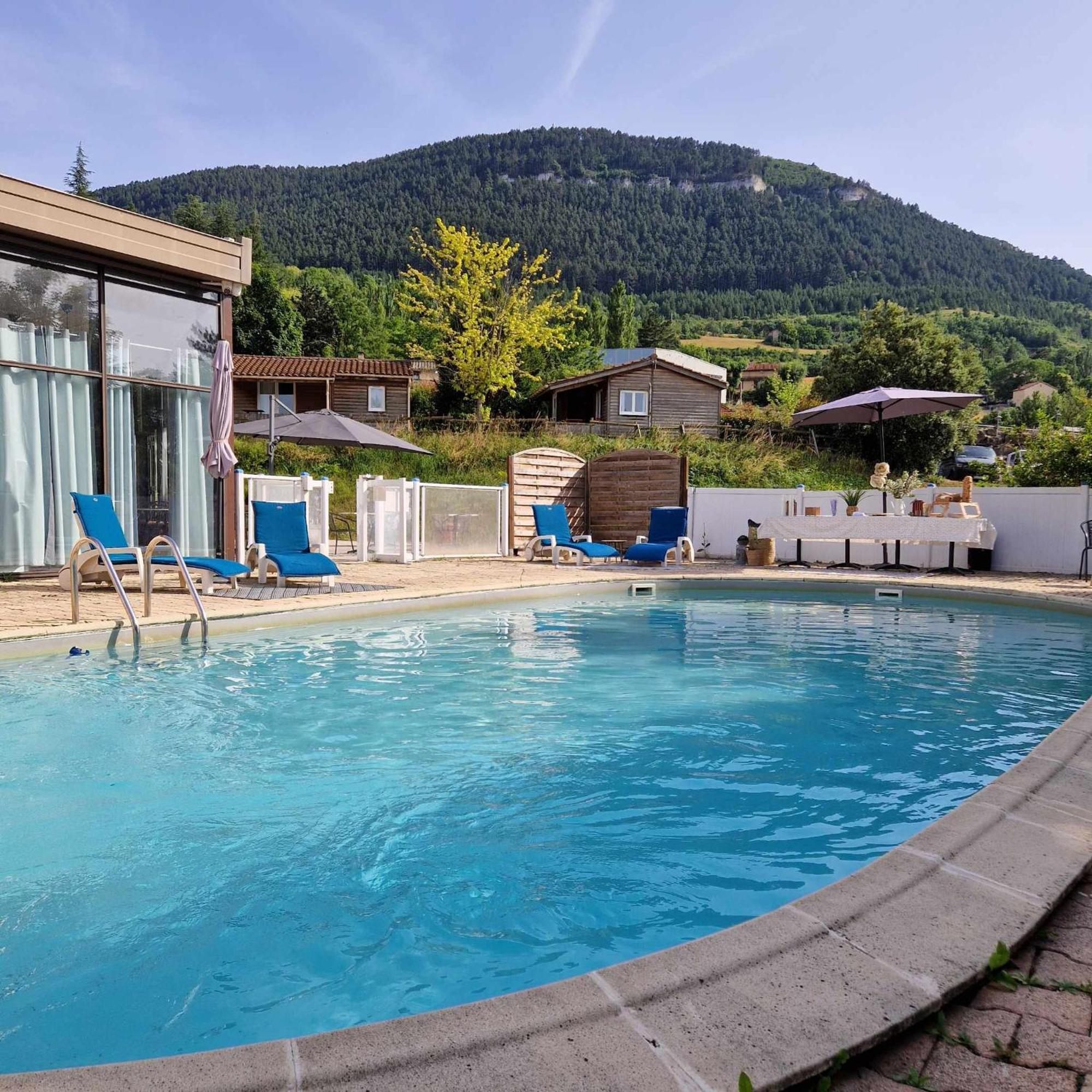 Tempo Hotel Millau Exterior foto